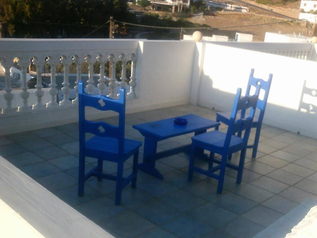 Hotel Parthenon Chora Exterior foto